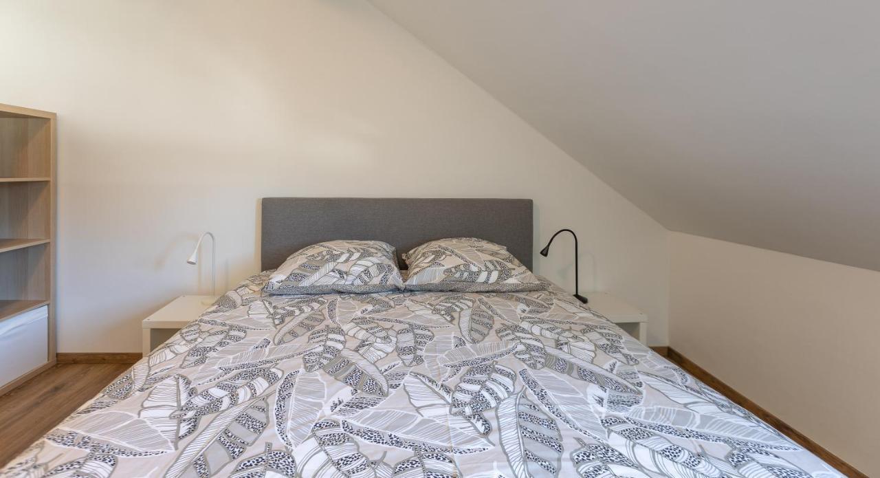 Appartement De Standing Avec Parking Prive Malmedy Exterior photo